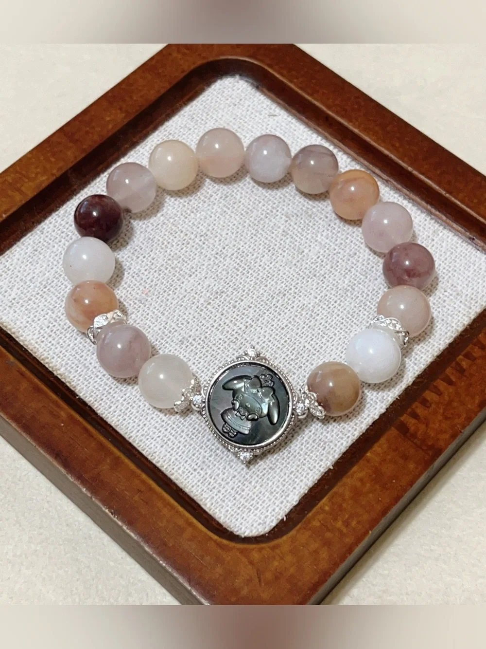 Handmade mother of pearl Bunny Cameo charm Bracelet | Natural Violet Agate 10mm